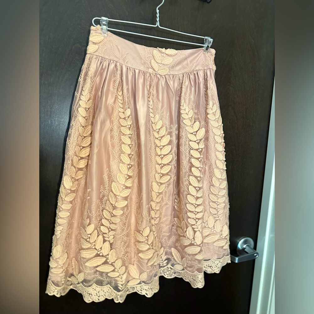 NWOT Eliza J Elegant Pink Lace Skirt Size 8